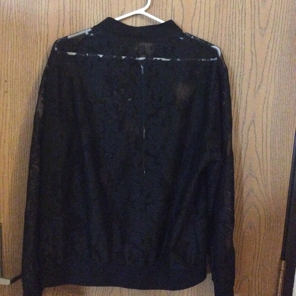 COPY - 𝅺UNBRANDED black lace jacket 2x - Picture 3 of 4